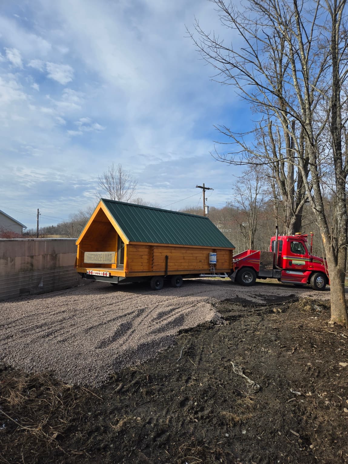 Rustic Creek Cabin & Surroundings 4